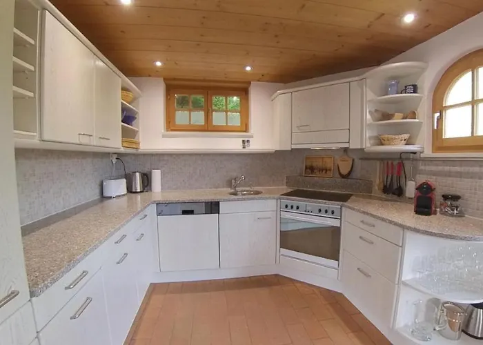 Maliet - Spacious With Mountain View *