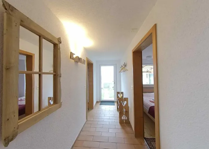 Maliet - Spacious With Mountain View Daire