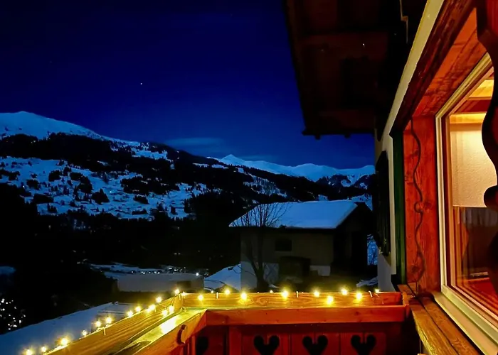 Daire Maliet - Spacious With Mountain View Pany