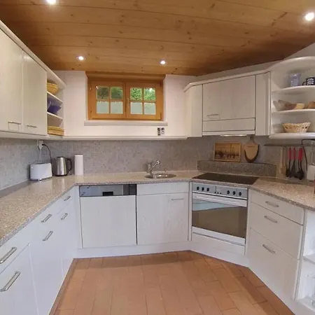 Maliet - Spacious With Mountain View *