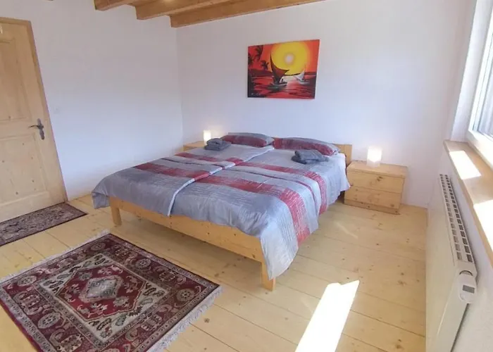 Apartamento Maliet - Spacious With Mountain View Pany